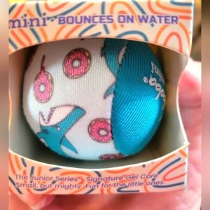 New in box waboba mini high performance water bouncing ball shark donuts